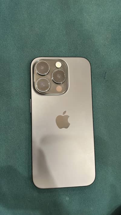 Apple iPhone 15 Pro