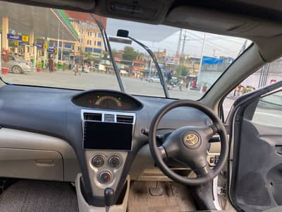 Toyota Belta 2006