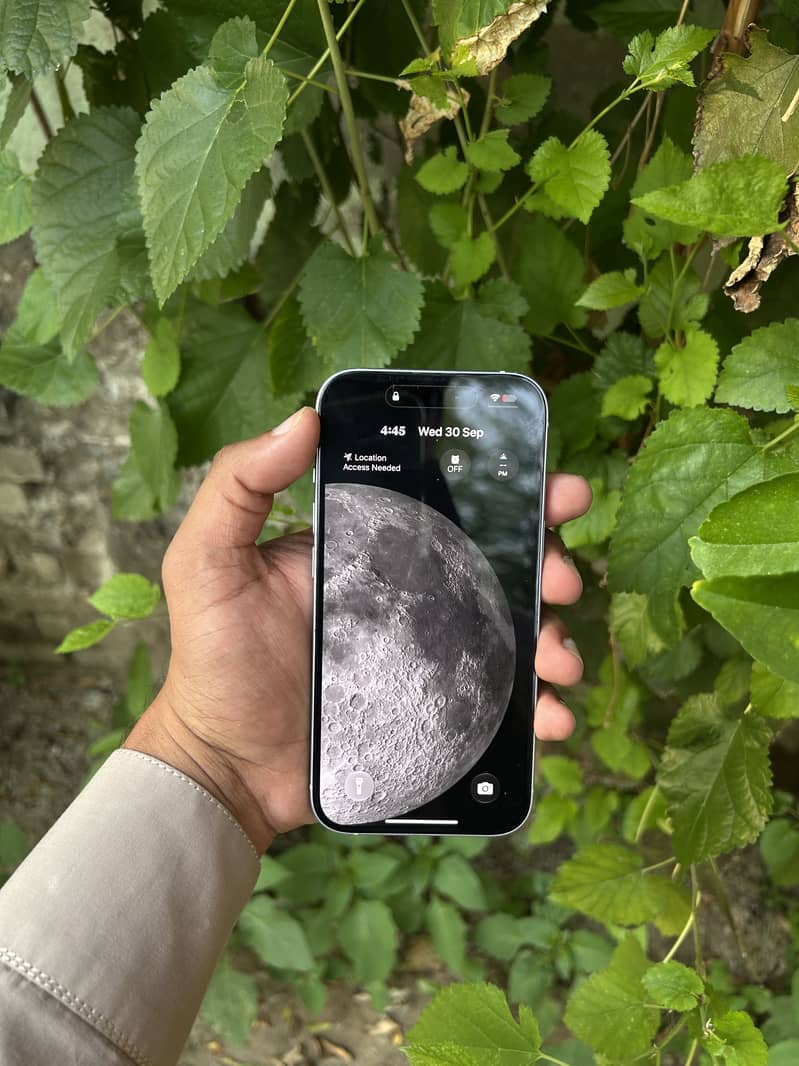 Apple iPhone 15 2