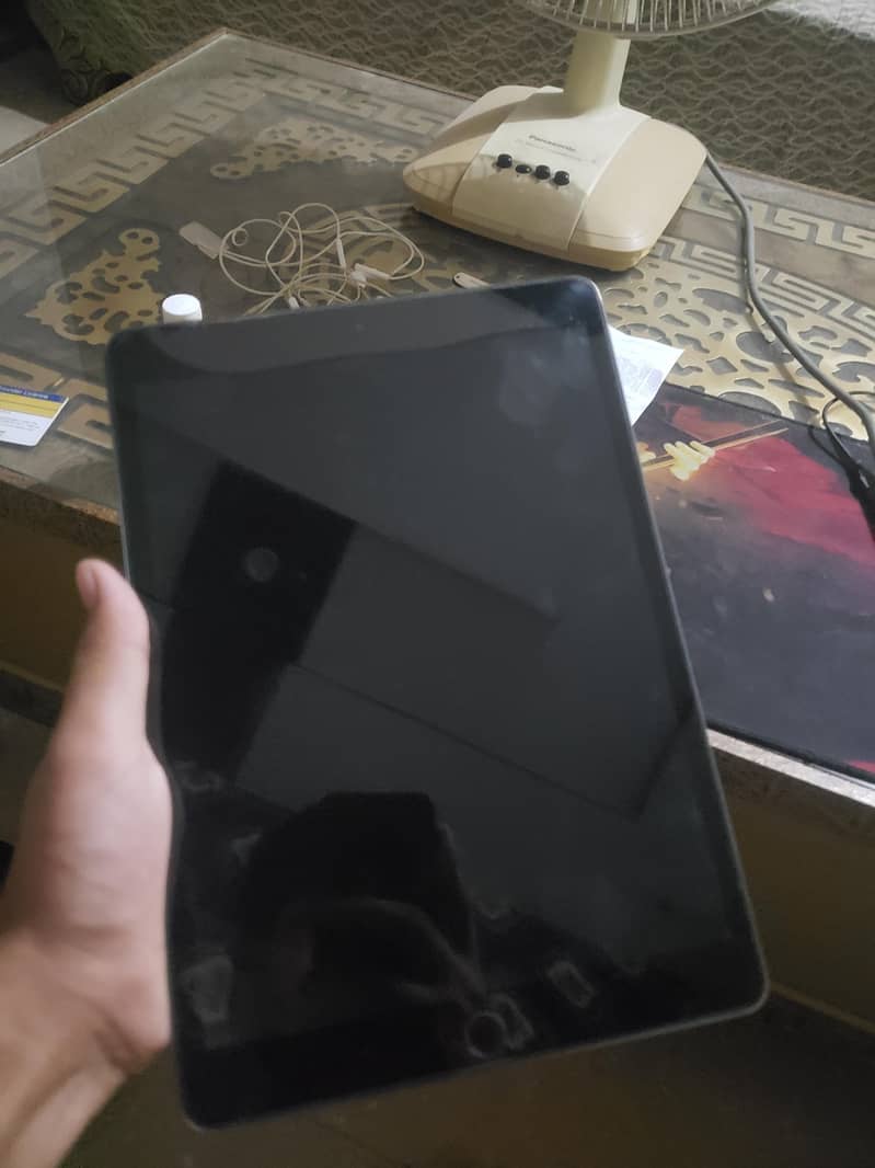 Ipad 7th generation 1