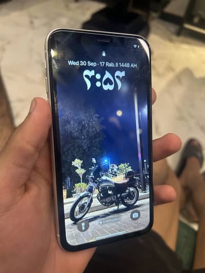Apple iPhone XR