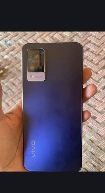 Vivo V21 8/128 box charger