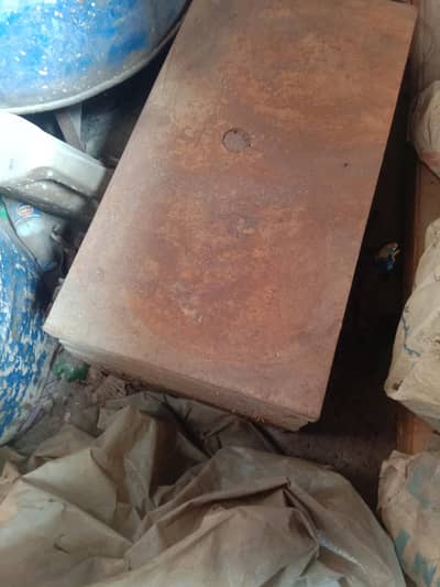 Iron Mold 200 per kg.