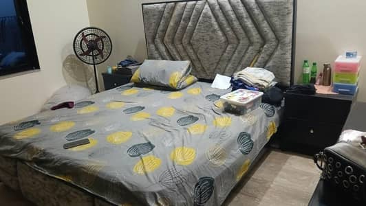 bed with medicated matress