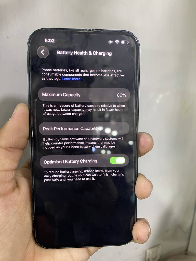 Apple iPhone 13 4