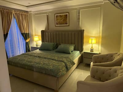 1 Bedroom VIP Full furnish flat per day available in Bahria town Lahore 0300 4561276