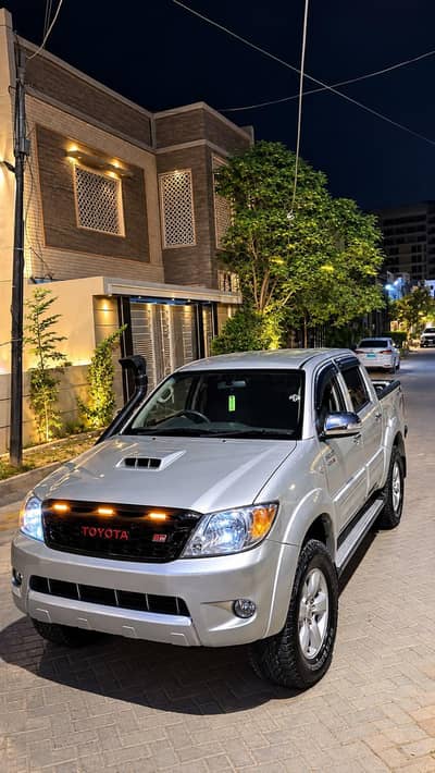 Toyota Hilux 6/11