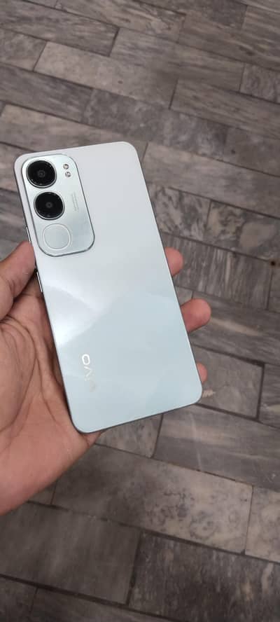 Vivo Y19S