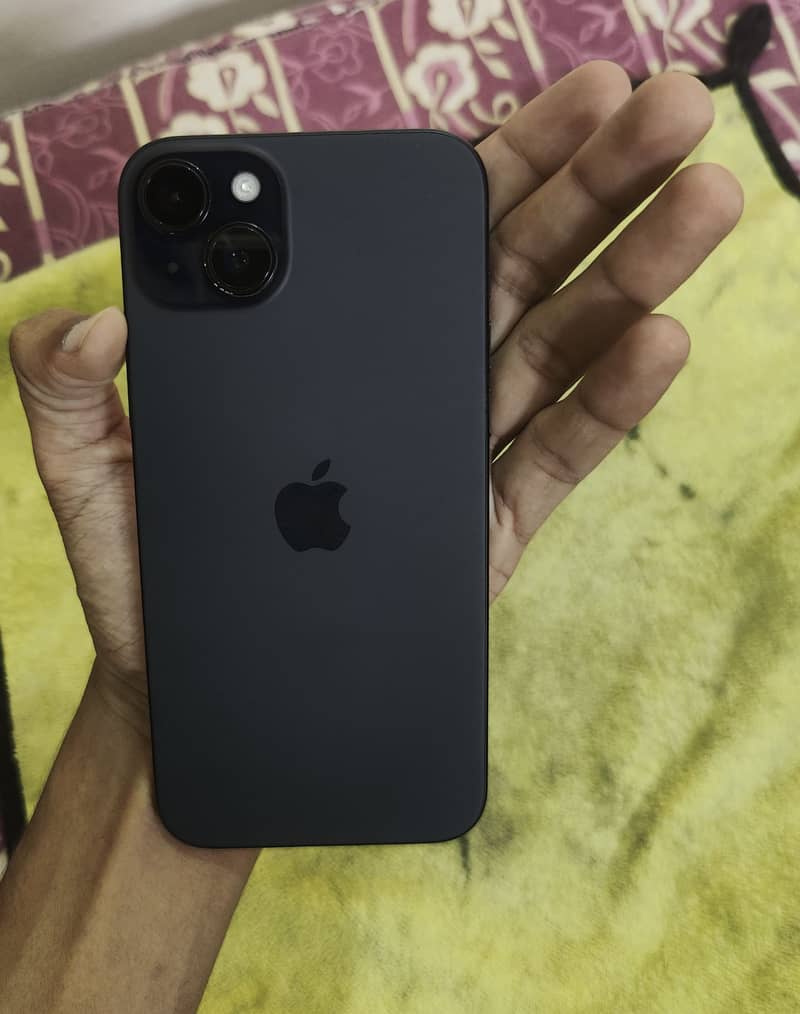 Apple iPhone 15 plus 1