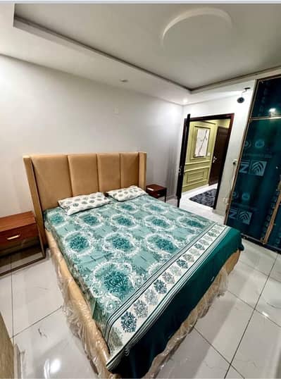 1 Bedroom VIP Full furnish flat per day available in Bahria town Lahore 0300 4561276