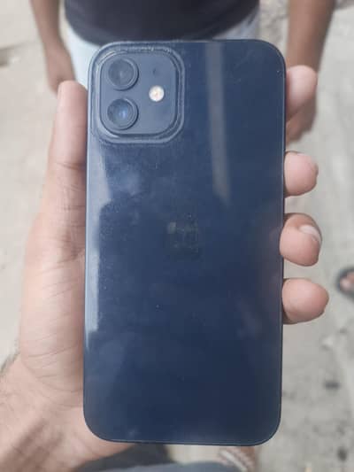 Apple iPhone 12