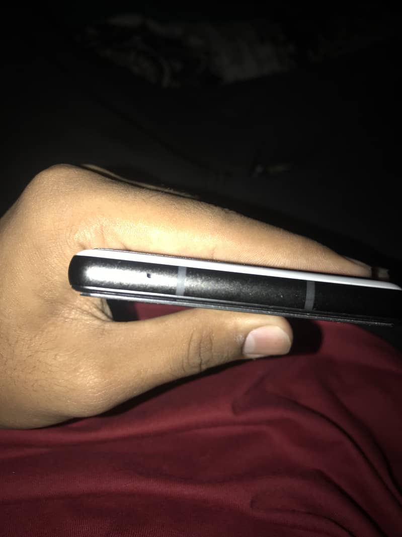 Google Pixel 6a 4