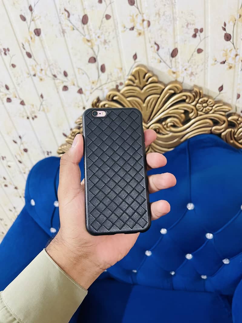 Apple iPhone 6S 2