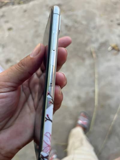 Apple iPhone XS