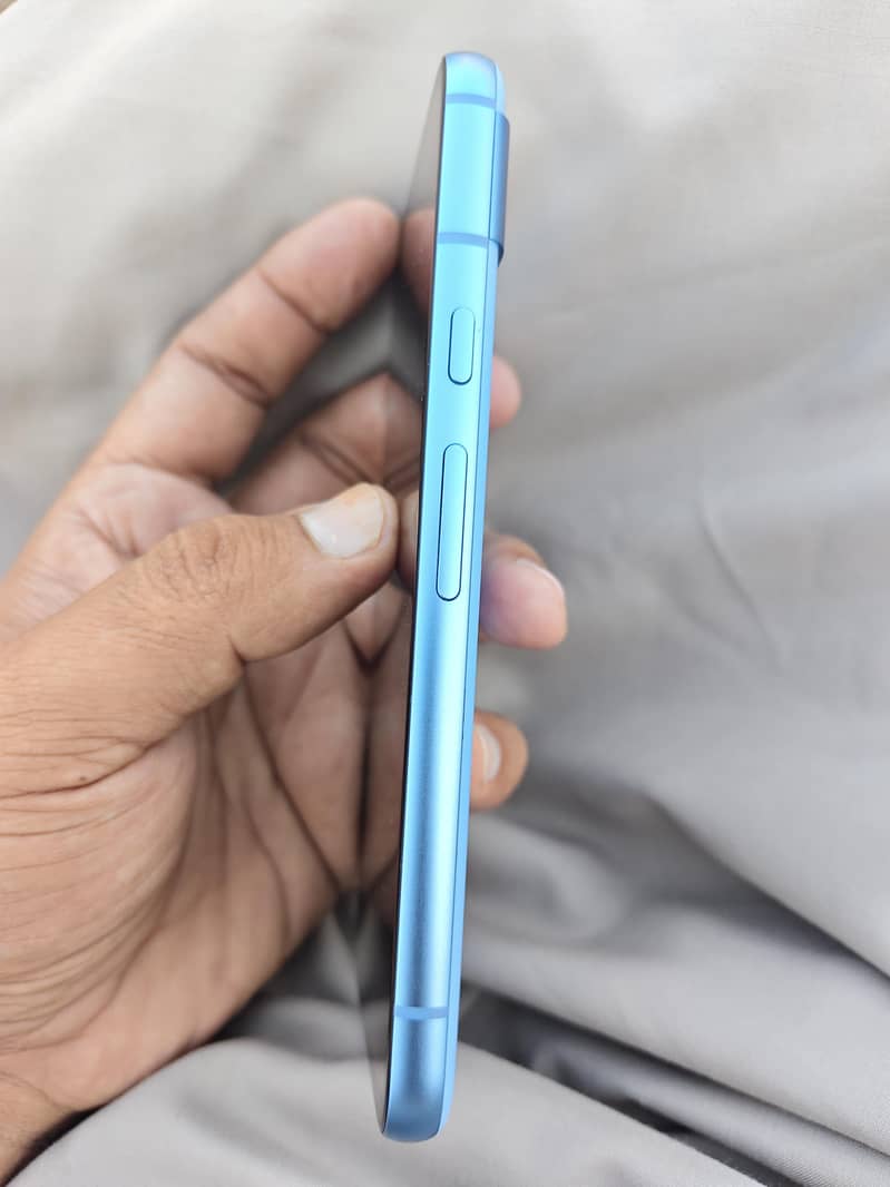 Google Pixel 8a 3