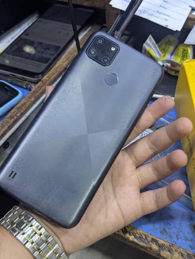 Realme C21Y