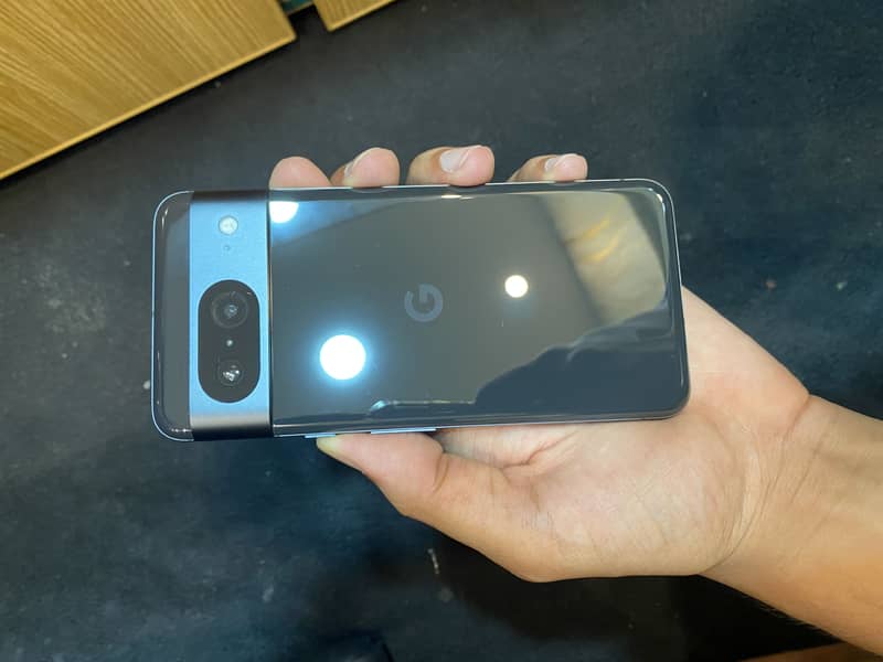 Google Pixel 8 1