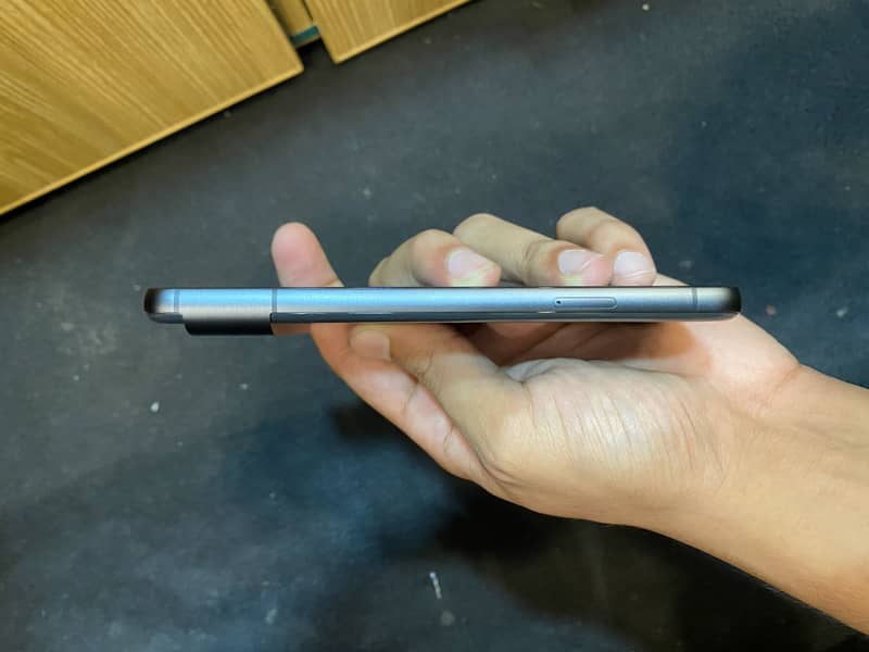 Google Pixel 8 3