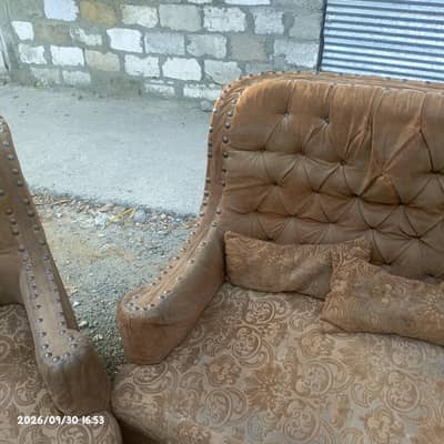 want to sale sofa set in good condition