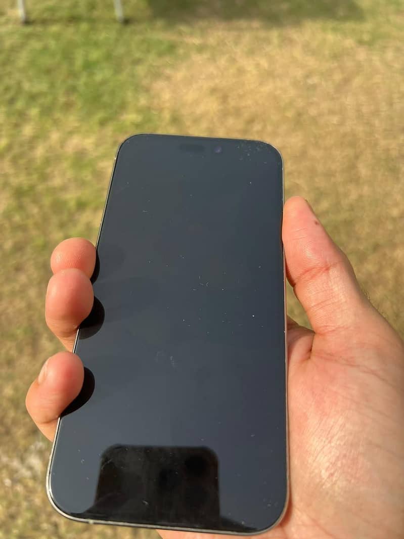 iPhone 15 Pro 2