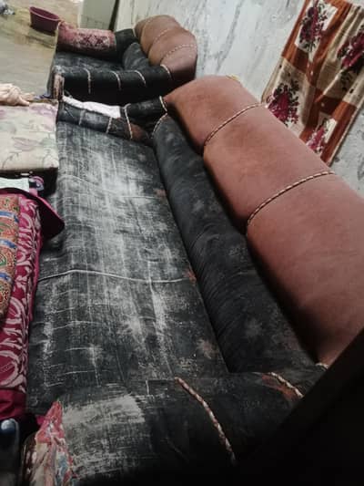 sofa for sale repare hone wala hai