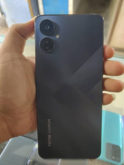 Tecno Camon 19