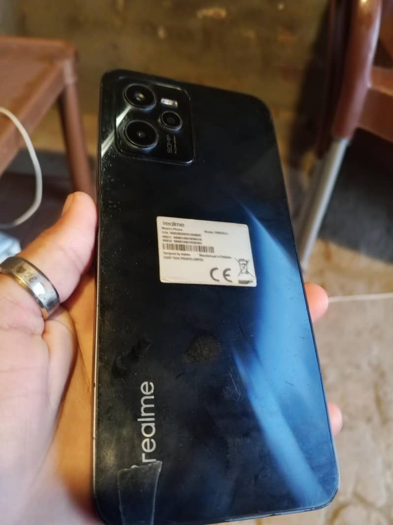 Realme C35 6