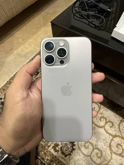 Apple iPhone 15 Pro Max