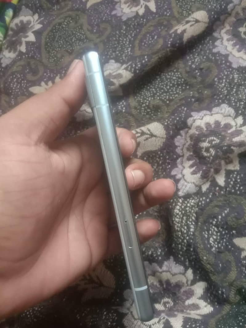 Google Pixel 7a 4