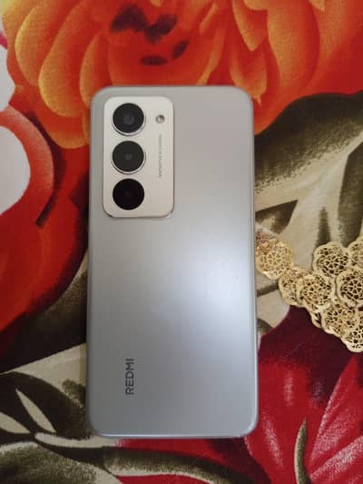 Xiaomi Redmi 15 8/128 GB room7 manth warnti hen exchange infinix Tecno