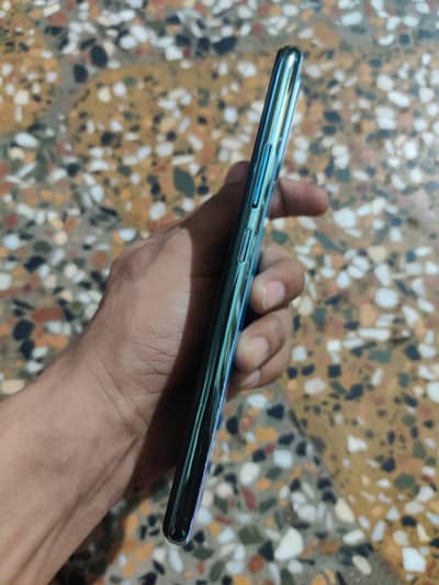 Vivo S1