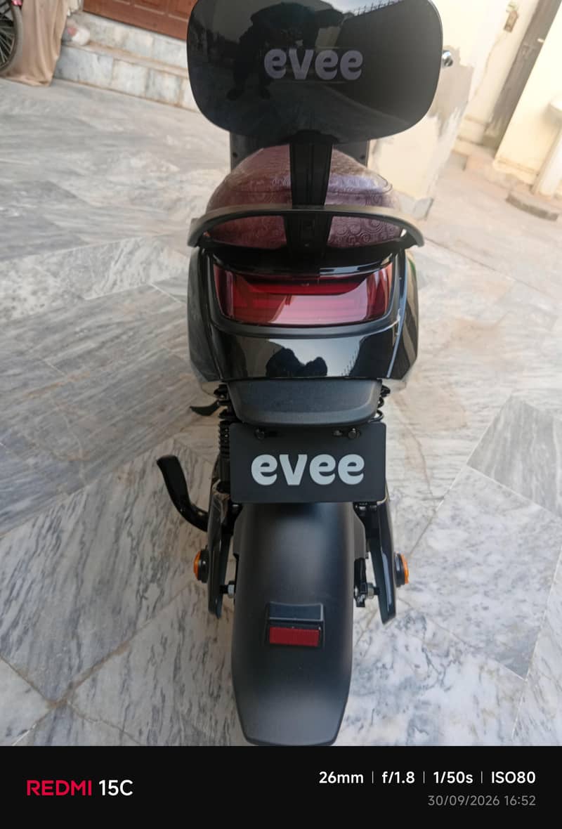Evee Mito plus 5