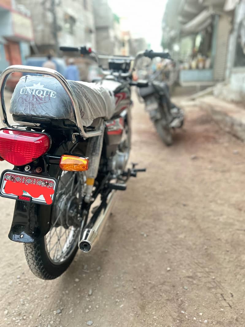 Unique Plus motorcycle 10/10 6