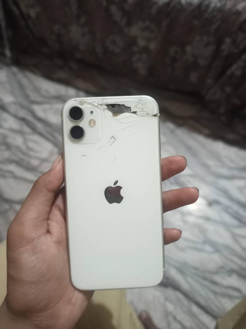 Apple iPhone 11 6