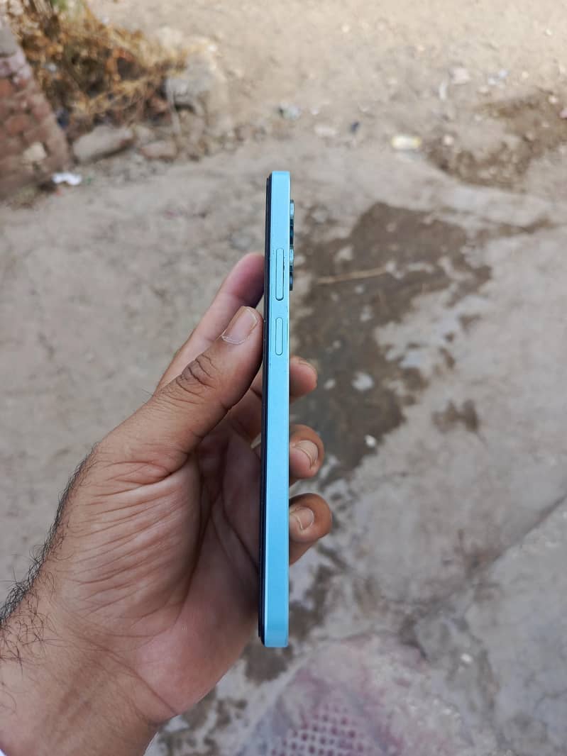 Realme C51 1