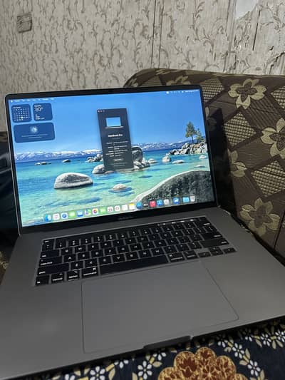 MacBook Pro 2019 i7 (32/256) 16inches