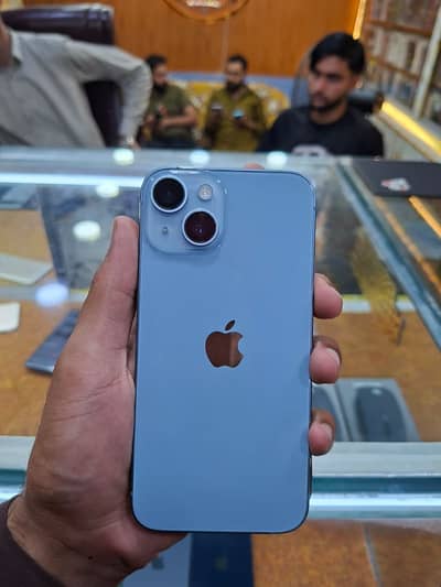 Apple iPhone 14