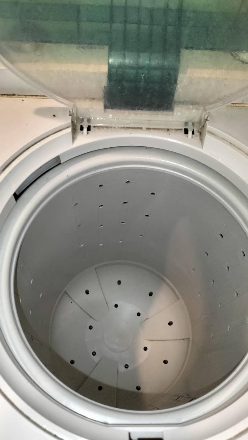 Haier spinner machine 10/10 1