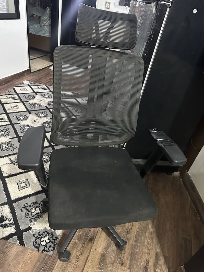 Office | Study | Computer table and chair 4