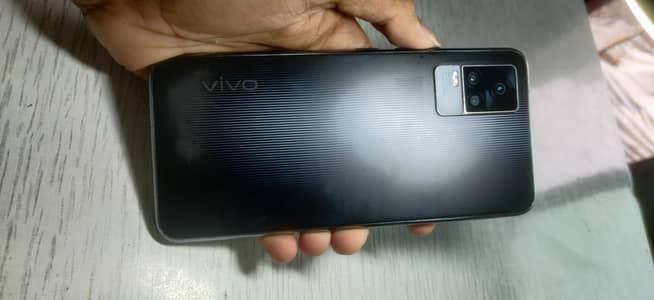 Vivo V21e WhatsApp number 03096699905