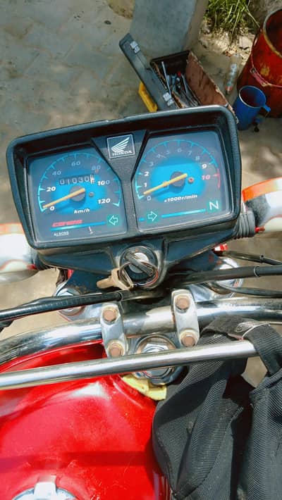 CG 125 for sale 2016 model Frist owner