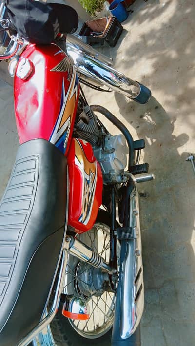 CG 125 for sale 2016 model Frist owner
