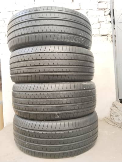 265 55 19 Yokohama Tyres set