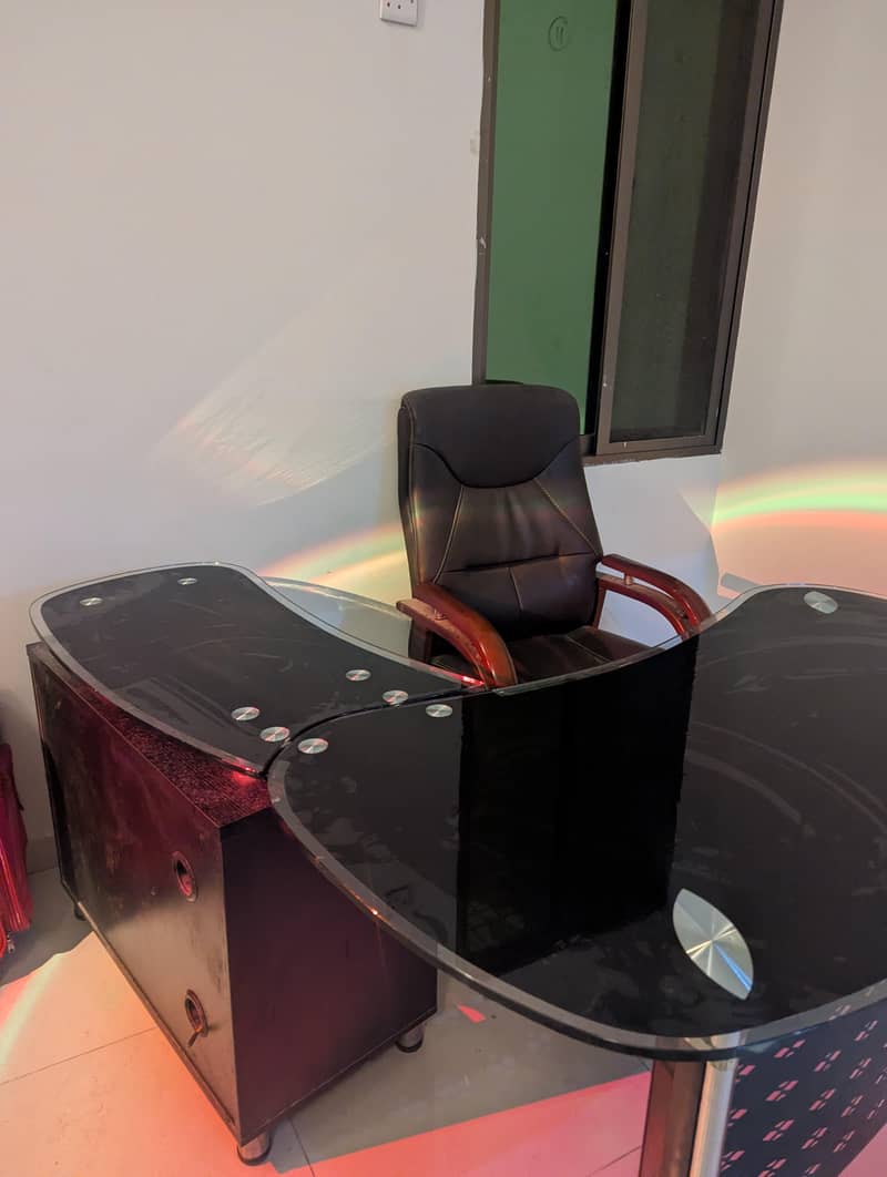 Executive office table 18