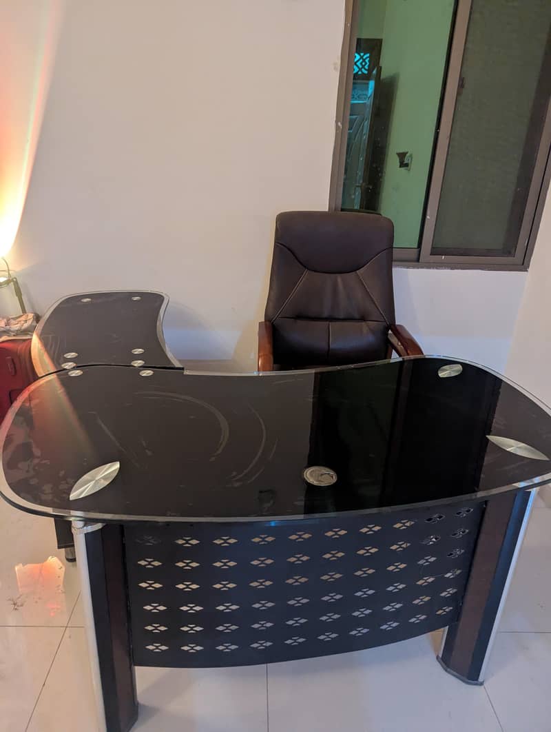 Executive office table 19