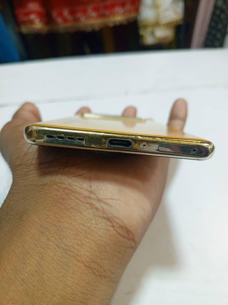 Infinix Note 40 Pro 1