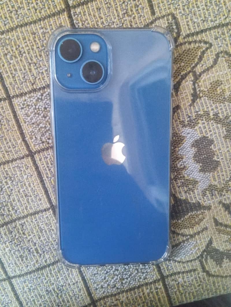 Apple iPhone 13 0