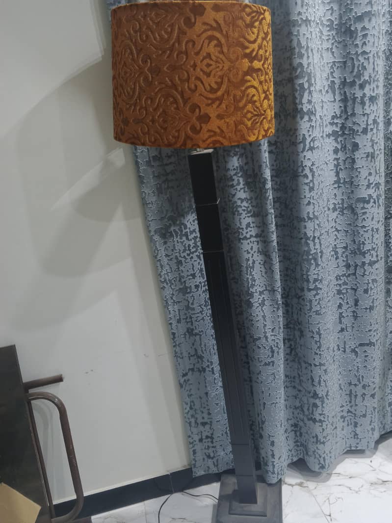 2 lamps 1