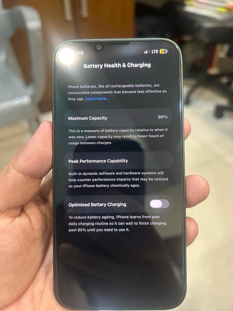 Apple iPhone 13 2