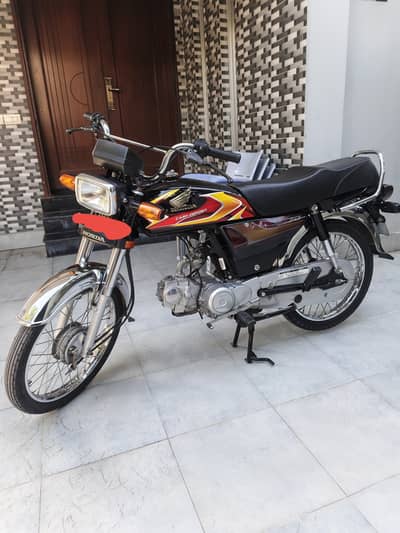 Honda CD 70 2026